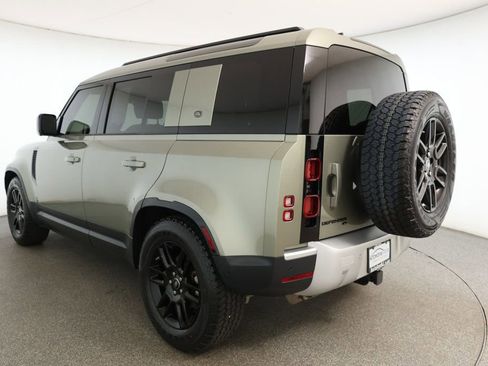 Used 2020 Land Rover Defender 110 S image 6