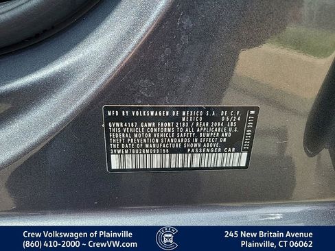 Certified 2024 Volkswagen Jetta SE FWD image 35