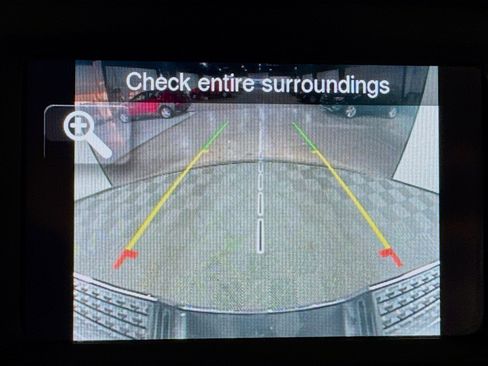 Used 2022 RAM 2500 Tradesman w/ Chrome Appearance Group image 18