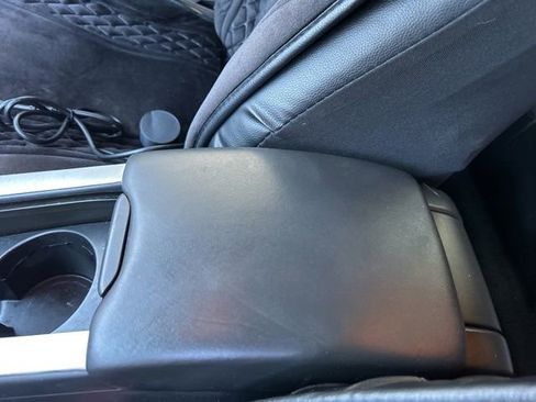 Used 2010 Volvo XC60 T6 image 22