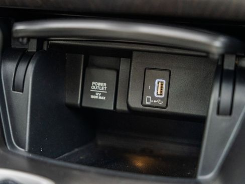 Used 2018 Honda Accord EX image 28