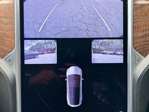 Used 2017 Tesla Model X 75D AWD/4WD image 17