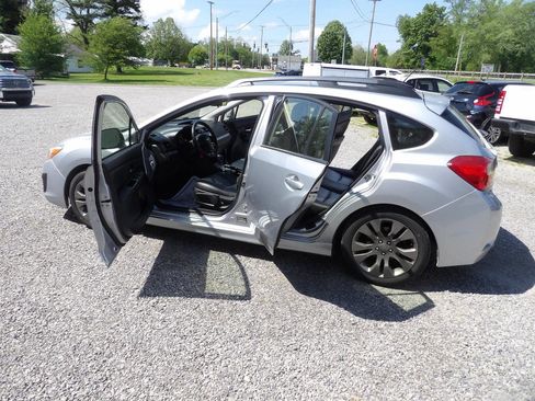 Used 2013 Subaru Impreza 2.0i Sport Limited AWD/4WD image 8