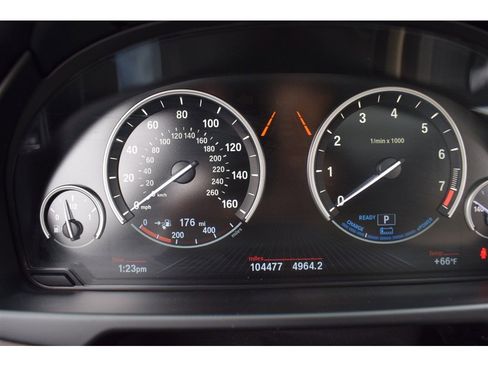 Used 2017 BMW X5 xDrive40e image 38