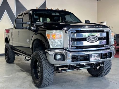 Used 2012 Ford F250 Lariat w/ Lariat Interior Pkg AWD/4WD image 4