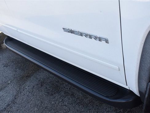 Used 2015 GMC Sierra 1500 SLE w/ SLE Value Package image 12