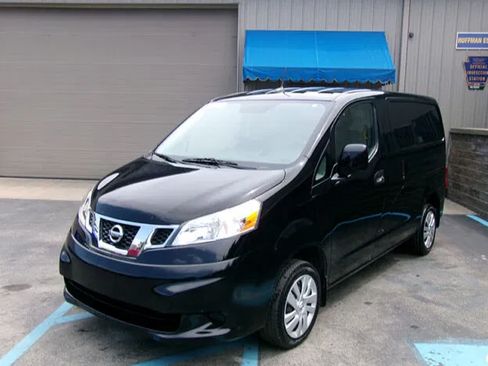 Used 2020 Nissan NV200 SV w/ Sliding Glass Door Package FWD image 3