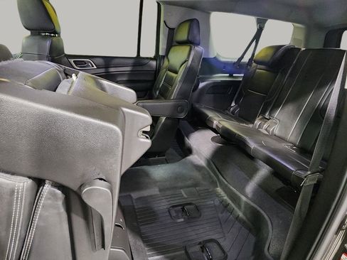 Used 2019 GMC Yukon XL Denali w/ Denali Ultimate Package image 24