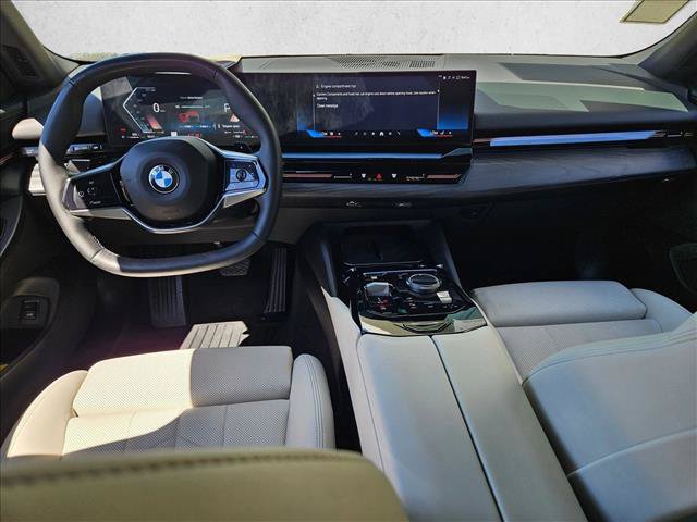 Certified 2024 BMW 530i w/ Convenience Package RWD image 16