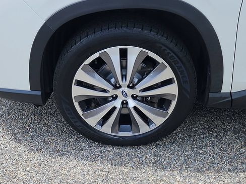 Used 2021 Subaru Ascent Limited w/ Technology Package AWD/4WD image 7