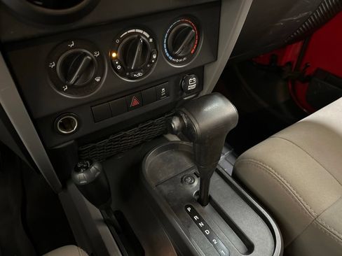 Used 2010 Jeep Wrangler Sport AWD/4WD image 18