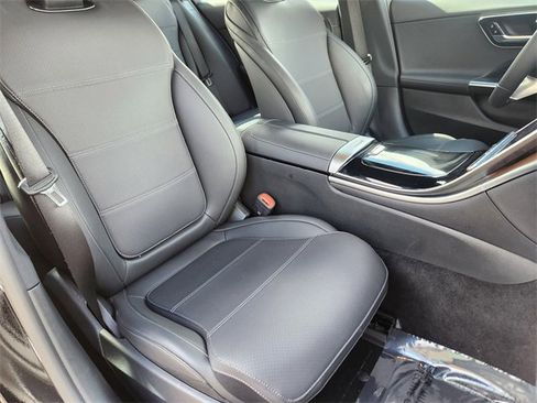 Certified 2025 Mercedes-Benz C 300 4MATIC Sedan image 19
