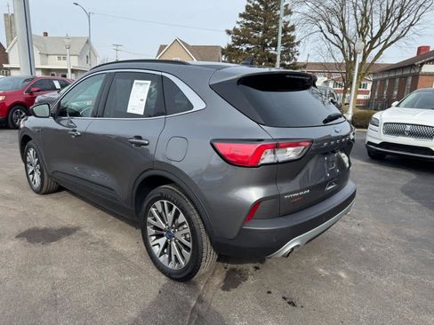 Used 2022 Ford Escape Titanium AWD/4WD image 12