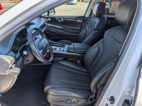 Used 2024 Genesis GV80 2.5T image 2