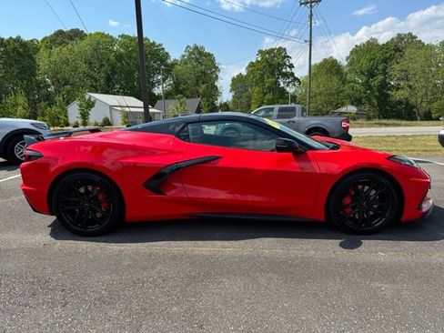 Used 2023 Chevrolet Corvette Stingray Premium Conv w/ Z51 Performance Package RWD image 11