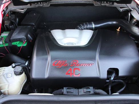 Used 2015 Alfa Romeo 4C Launch Edition w/ Convenience Group RWD image 16
