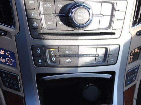 Used 2011 Cadillac CTS Premium image 33