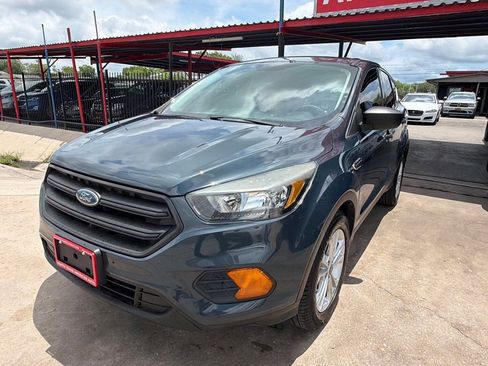 Used 2019 Ford Escape S FWD image 6