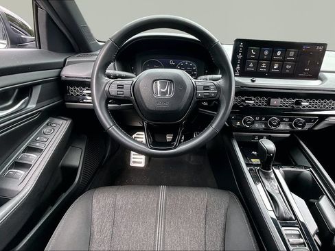 Certified 2025 Honda Accord Sport image 7