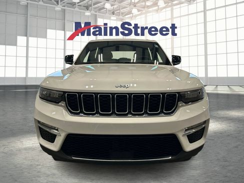 Used 2024 Jeep Grand Cherokee Limited 4xe AWD/4WD image 8