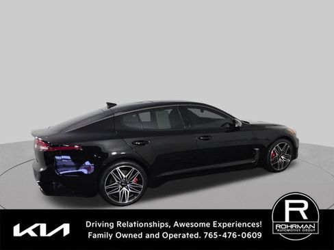 Used 2023 Kia Stinger GT2 AWD/4WD image 10
