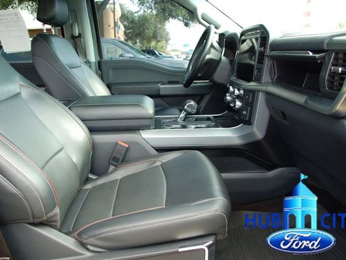 Used 2022 Ford F150 Lariat w/ FX4 Off-Road Package AWD/4WD image 16