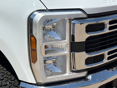 Used 2025 Ford F250 XLT w/ FX4 Off-Road Package AWD/4WD image 4