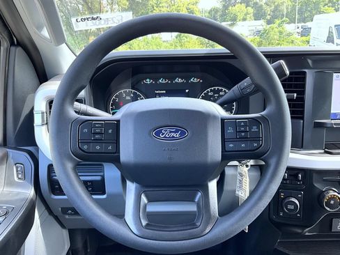 New 2027 Ford F250 XL w/ FX4 Off-Road Package AWD/4WD image 12