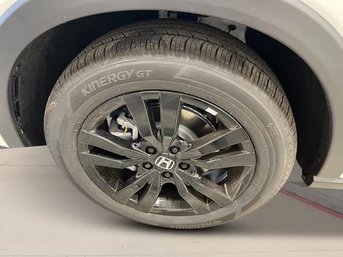 New 2026 Honda HR-V Sport image 11