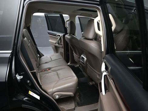 Used 2014 Lexus GX 460 w/ Premium Package AWD/4WD image 38