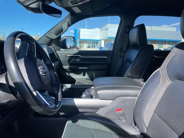 Used 2024 RAM 1500 Laramie AWD/4WD image 9