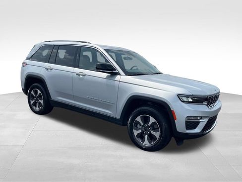 Used 2022 Jeep Grand Cherokee Limited 4xe AWD/4WD image 7