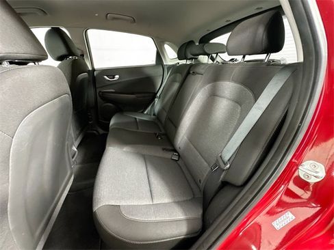 Used 2023 Hyundai Kona SE w/ Cargo Package image 25