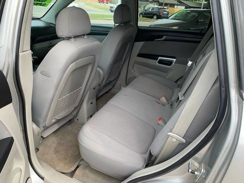 Used 2008 Saturn Vue XR FWD image 10
