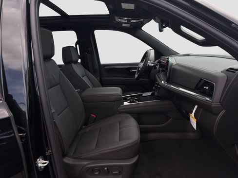 New 2026 Chevrolet Suburban RST w/ Comfort Package image 28