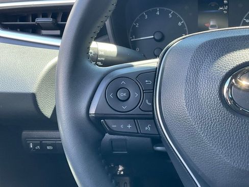 Used 2024 Toyota Corolla SE FWD image 38