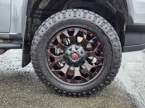 Used 2022 Chevrolet Colorado ZR2 AWD/4WD image 9