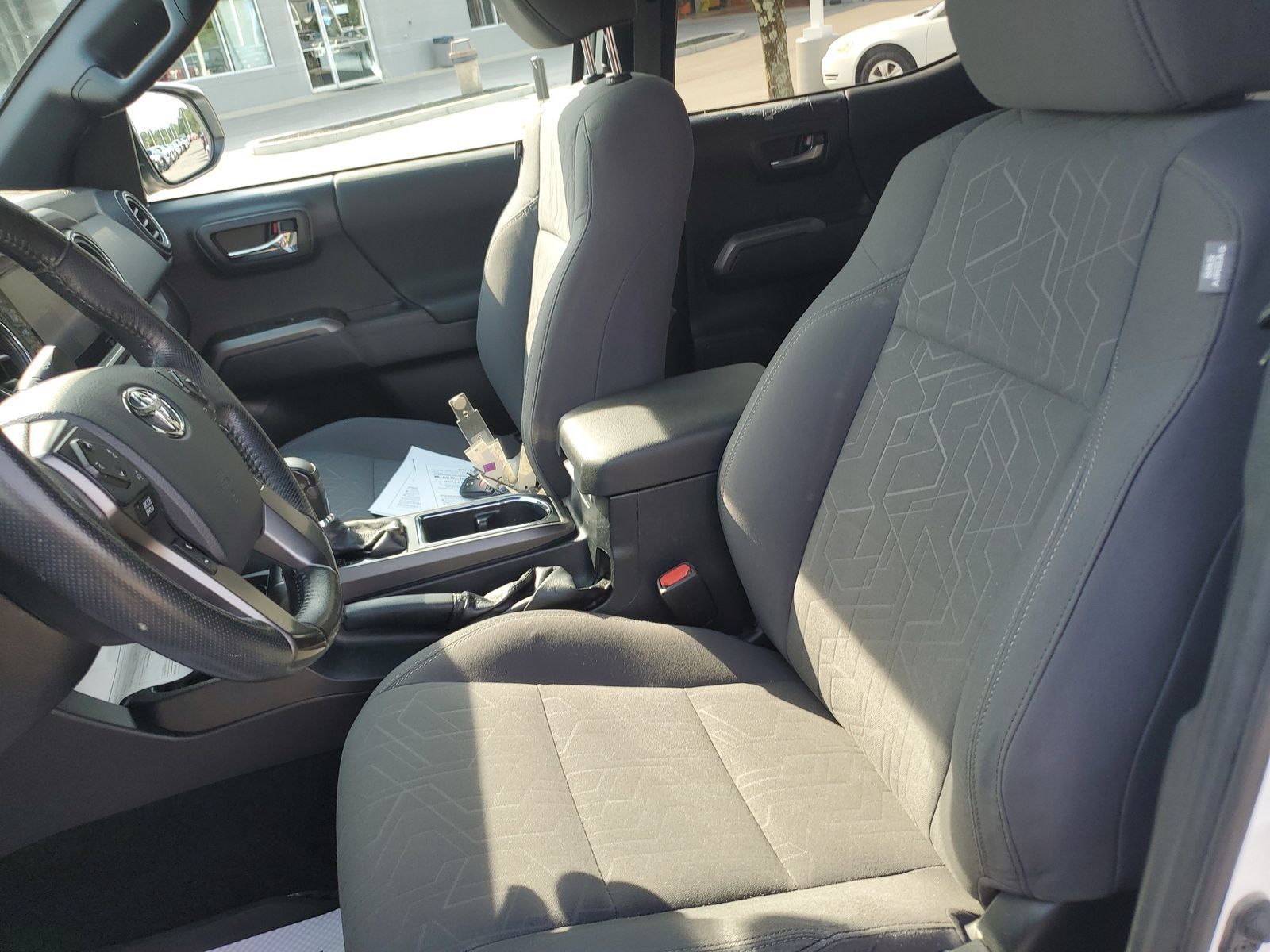 Used 2019 Toyota Tacoma TRD Off-Road AWD/4WD image 16