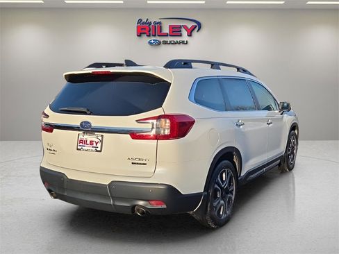 Certified 2023 Subaru Ascent Touring image 5