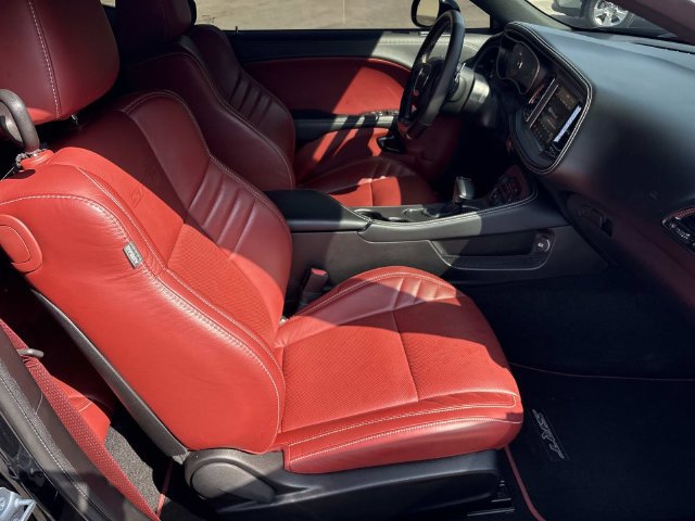 Used 2023 Dodge Challenger SRT Hellcat RWD image 16