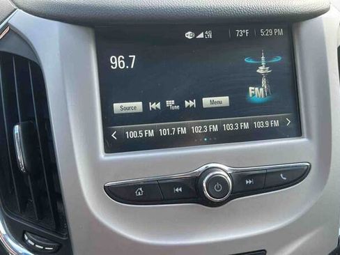 Used 2018 Chevrolet Cruze LS FWD image 16