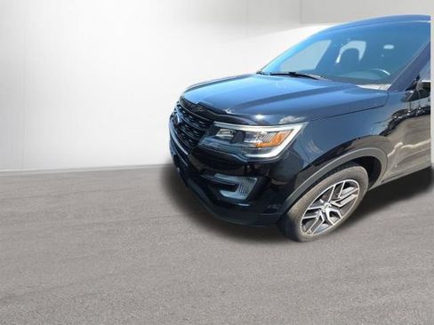 Used 2016 Ford Explorer Sport w/ Equipment Group 401A AWD/4WD image 1