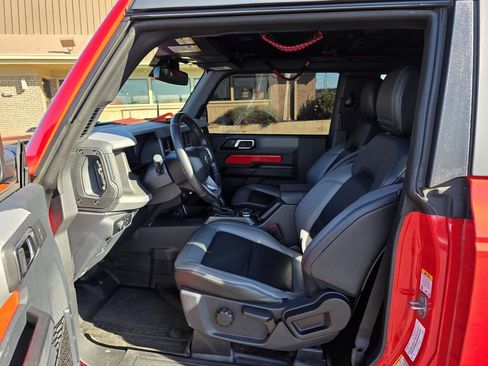 Used 2024 Ford Bronco Big Bend image 23