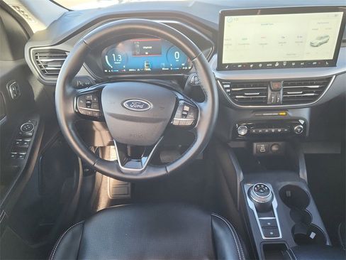 Used 2024 Ford Escape Platinum image 11