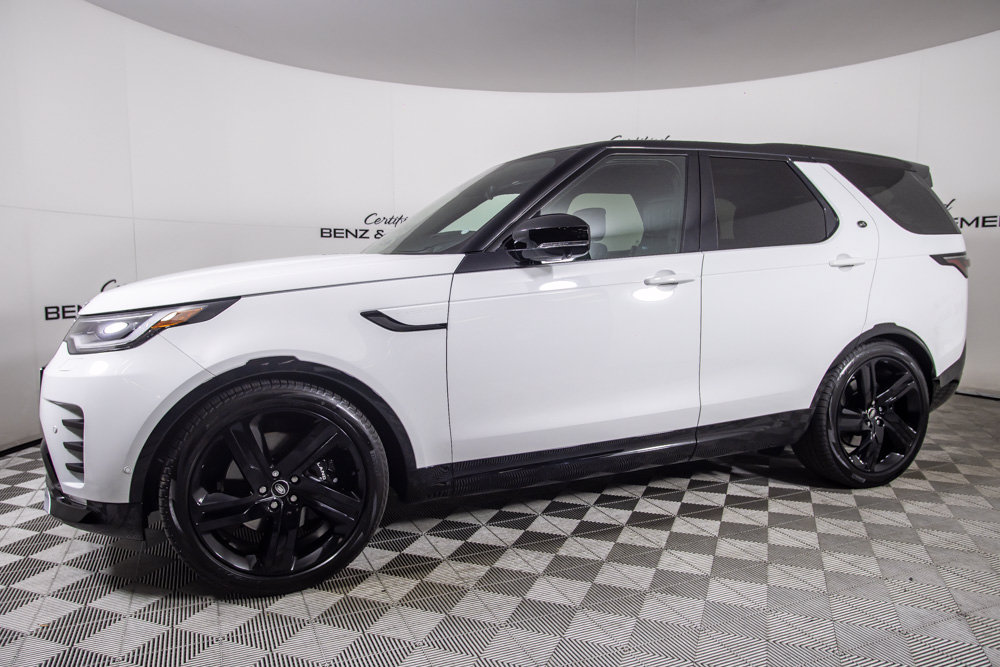 Used 2024 Land Rover Discovery Metropolitan Edition AWD/4WD image 10