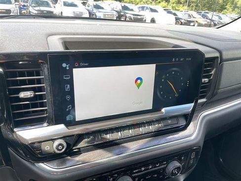 Used 2024 Chevrolet Silverado 1500 LTZ w/ LTZ Premium Package image 17