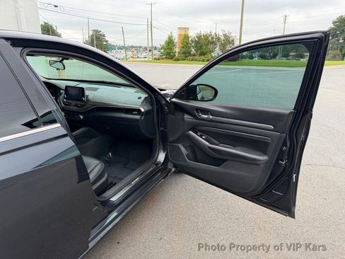Used 2022 Nissan Altima 2.5 SL FWD image 16