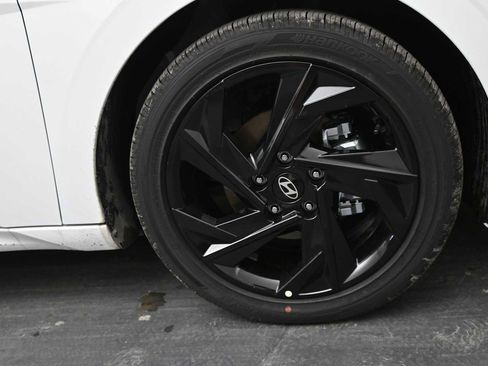 New 2026 Hyundai Elantra SEL Sport FWD image 10