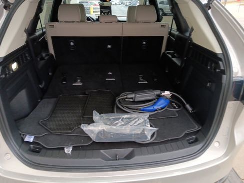 Certified 2024 MAZDA CX-90 Plug-In Hybrid w/ Preferred image 9