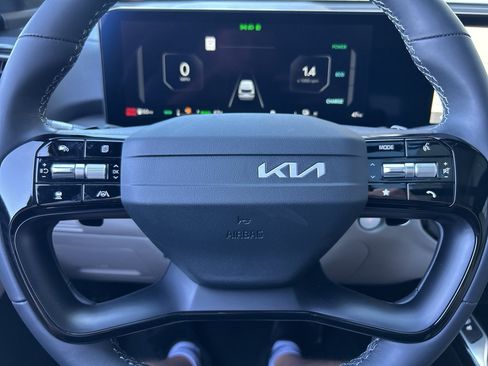 New 2026 Kia Sorento SX Prestige AWD/4WD image 24